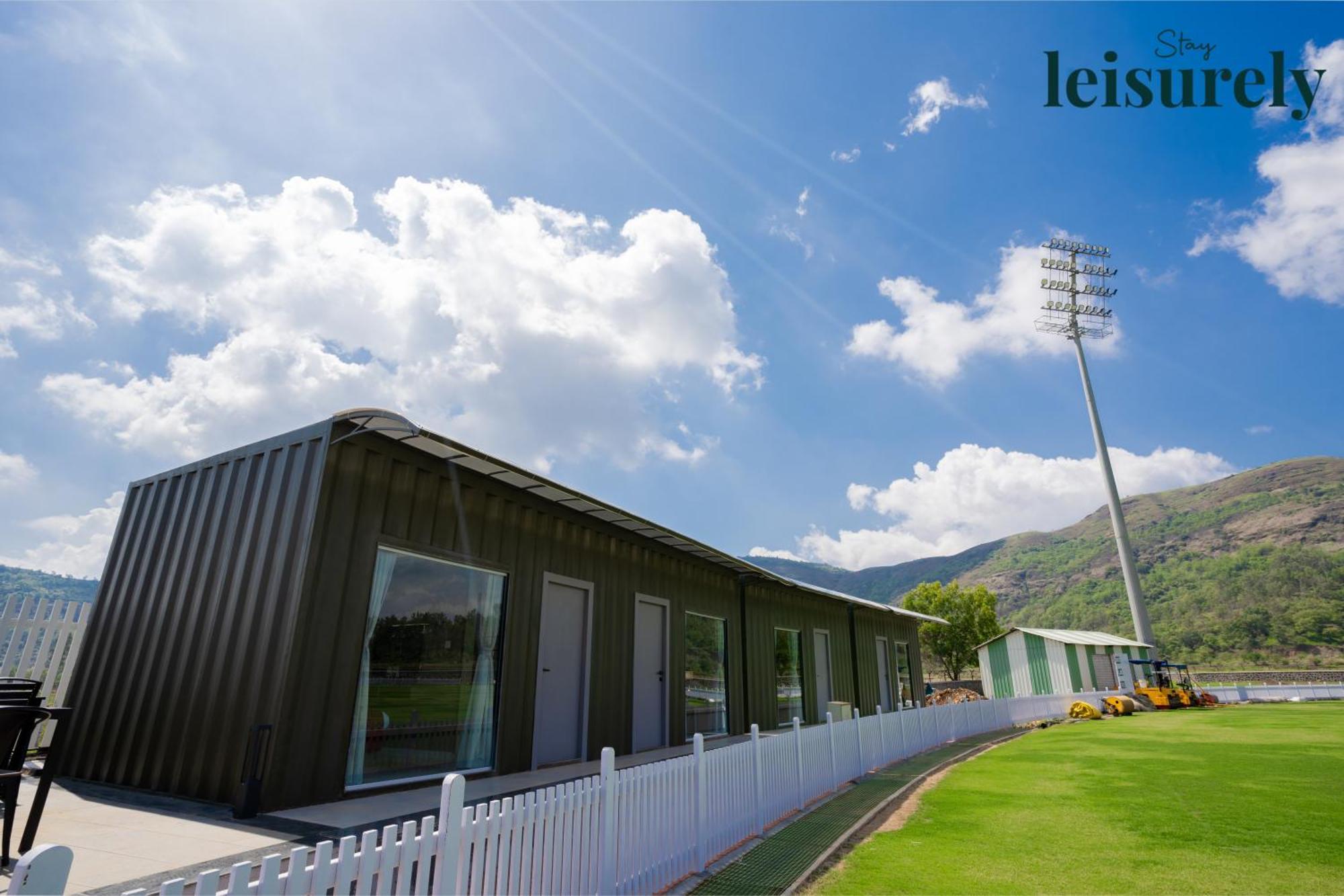 Stay Leisurely - Pavilion By The Hills, Lonavala - Stadium View Rooms Екстериор снимка